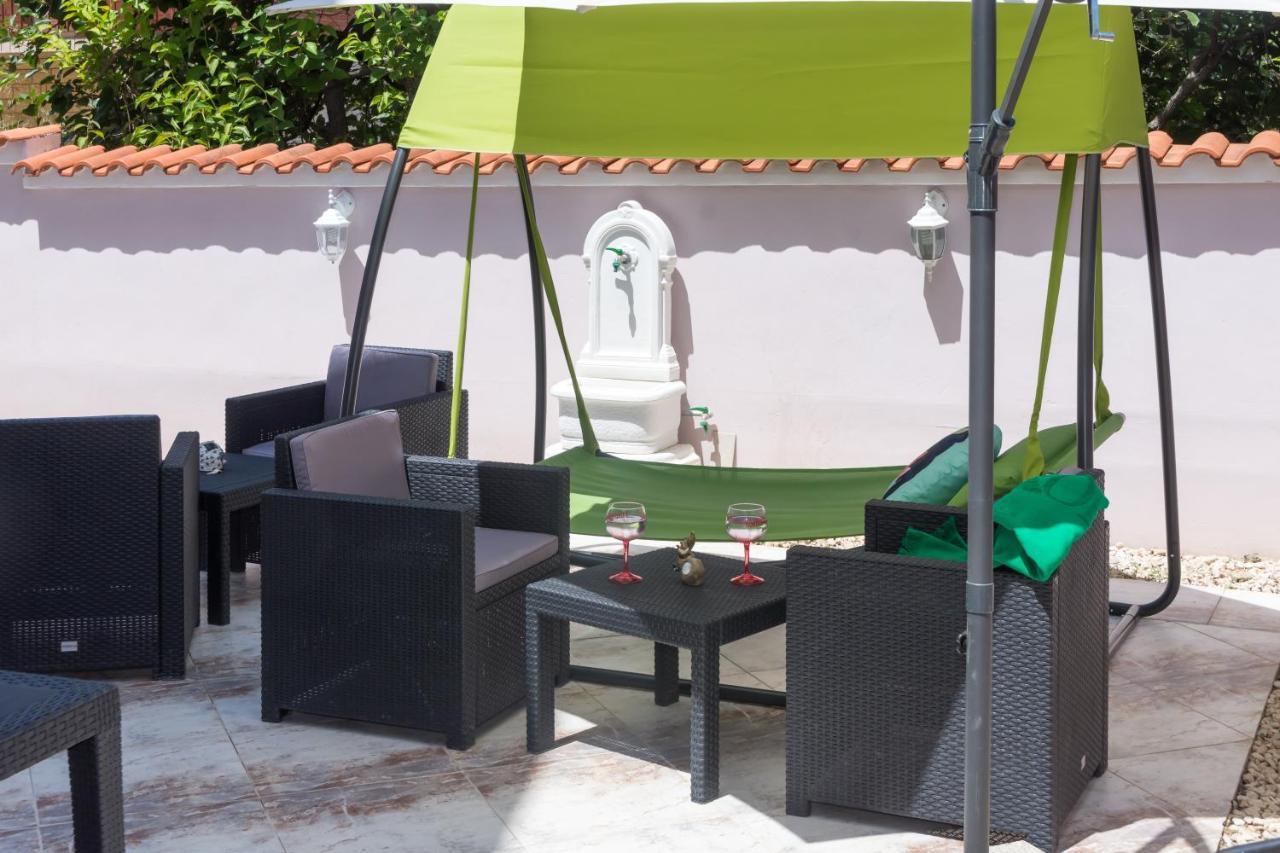 Apartments Dovana Kaštela 外观 照片