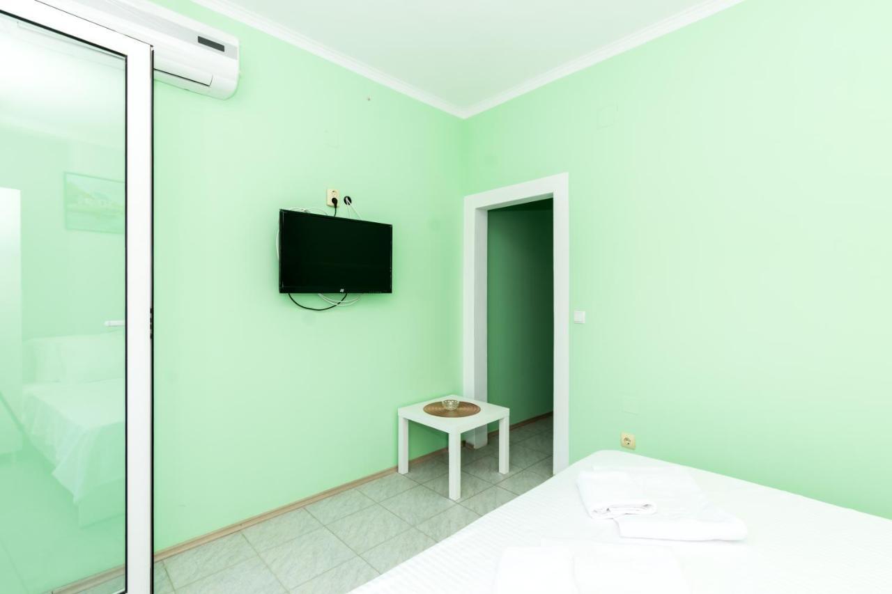 Apartments Dovana Kaštela 外观 照片