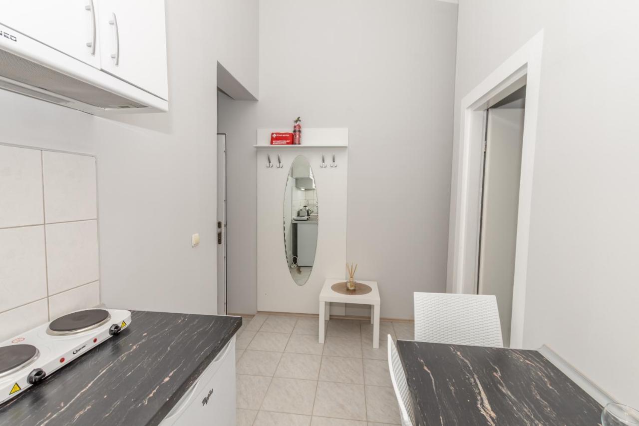 Apartments Dovana Kaštela 外观 照片