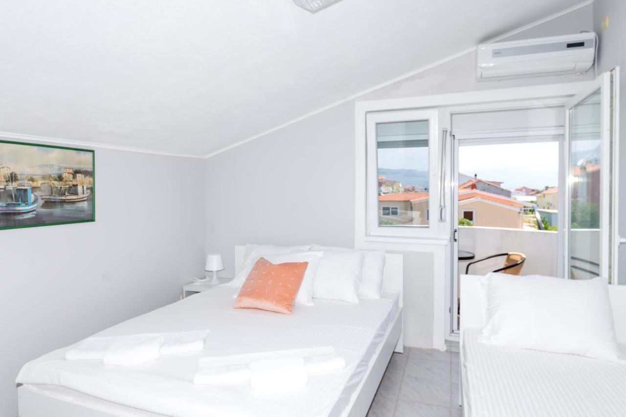 Apartments Dovana Kaštela 外观 照片