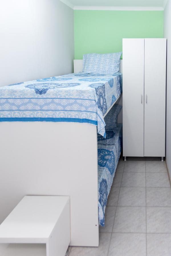 Apartments Dovana Kaštela 外观 照片