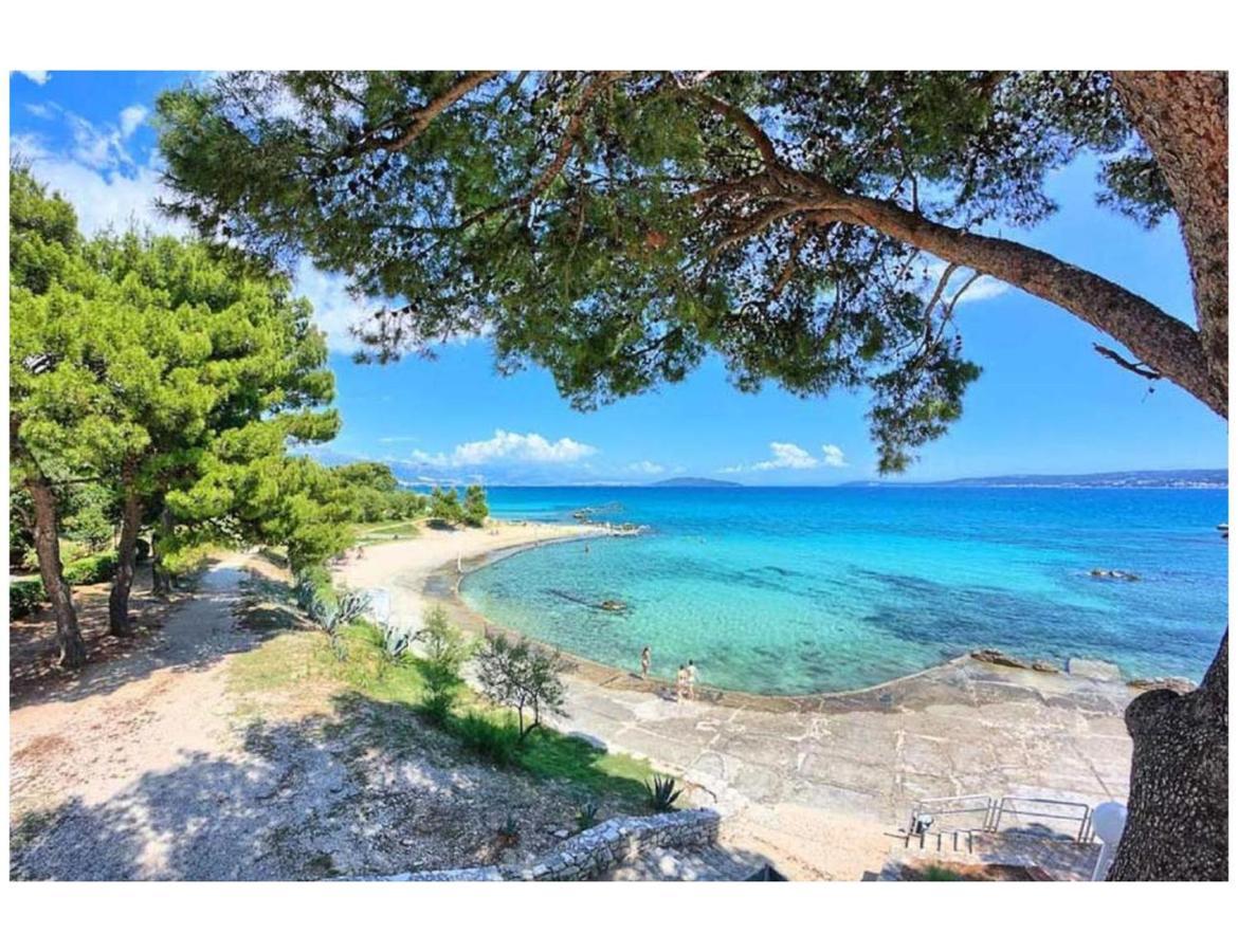 Apartments Dovana Kaštela 外观 照片